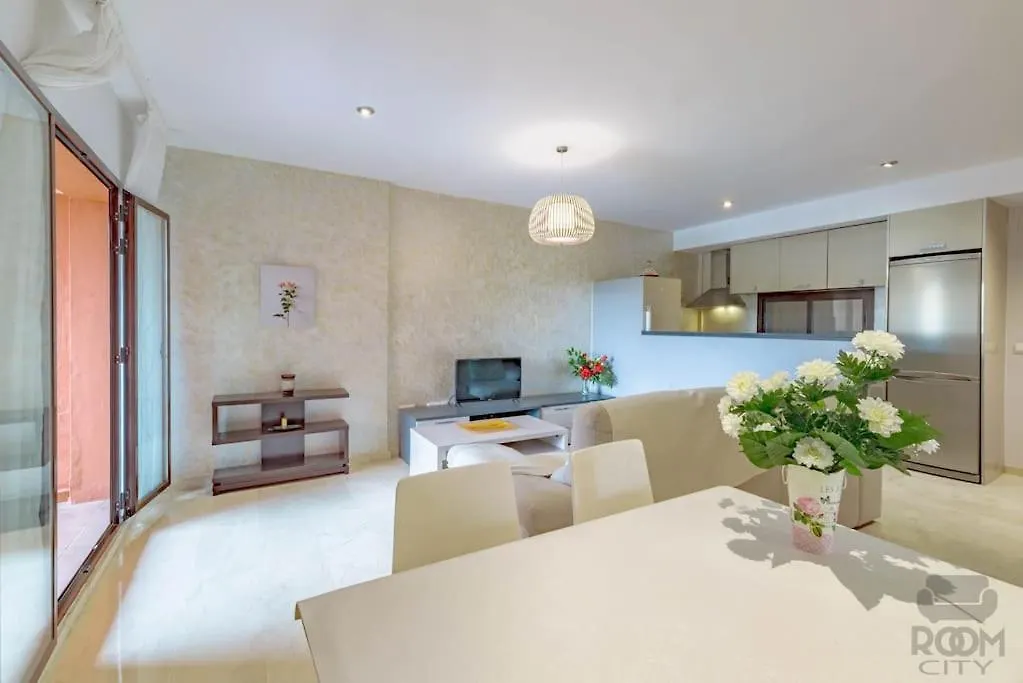 Room City Estepona Balcones Mar Spain